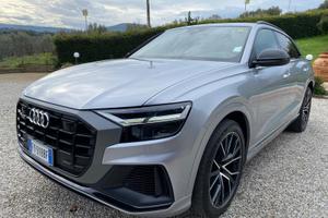 Audi q8 50 tdi 286cv