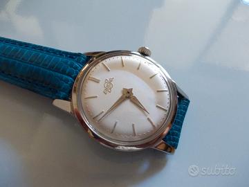 Enicar Ultrasonic calibro di manifattura 1010