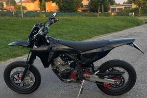 Fantic XMF 125 motard (4T)