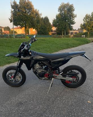 Fantic XMF 125 motard (4T)