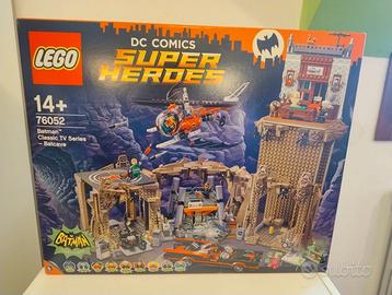 Lego 76052 Batman Batcave Classic