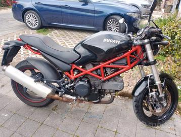ducati monster 695 2006 39000km