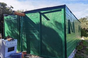 Uliveto terreno e casetta in legno