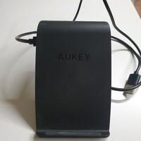 caricabatterie wireless aukey 