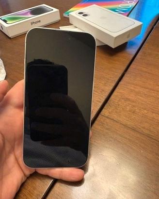 Iphone 16 128 gb bianco  batt 92%