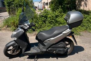 Scooter Kymco Agility 200i