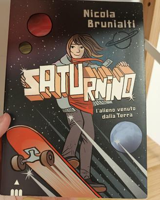 Saturnino, l'alieno venuto dalla terra - libro