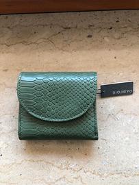 Portafoglio NUOVO verde ecopelle Parfois