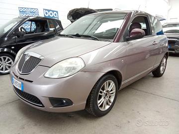 Lancia Ypsilon 1.4 Platino Ecochic GPL
