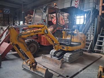mini escavatore komatsu pc15