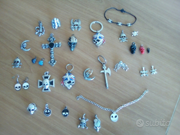 Ciondoli portachiavi con teschi