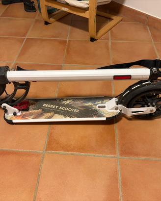 Monopattino