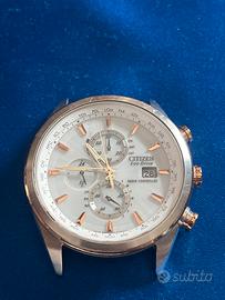 Orologio Citizen, radio, controllato