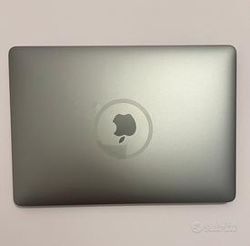 MacBook Pro (13inc 2016, Four Thunderbolt, 3 Ports