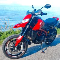 Hypermotard 950