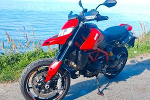 Hypermotard 950