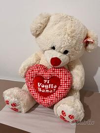 Pupazzo orso con Cuore