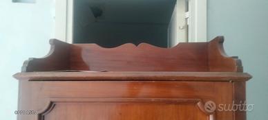 armadietto appendi abiti