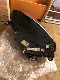 Faro sx mercedes glc 220