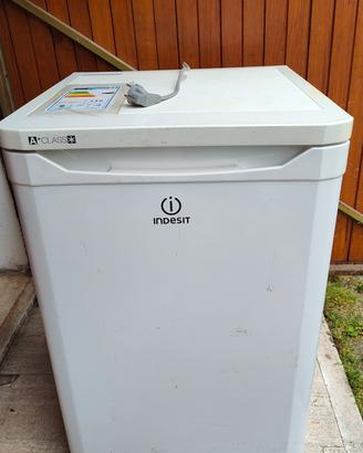 Frigorifero INDESIT 127 litri - classe A+.