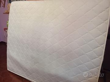 Materasso matrimoniale