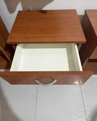 Mobili casa armadio comodino scrivania