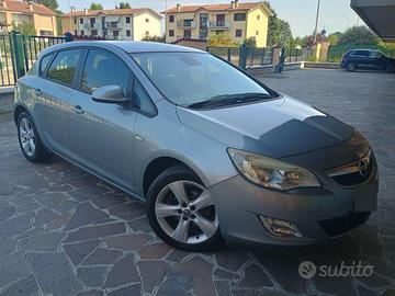 Opel Astra 1.3 CDTI 95 CV 230.000 km