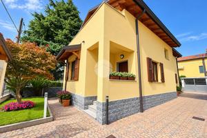 VILLA SINGOLA A CORMANO