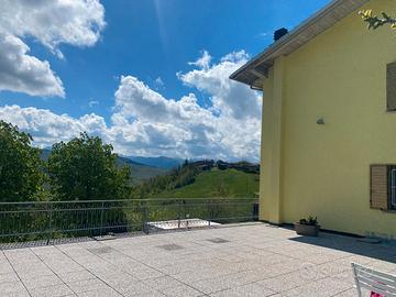 Bifamiliare indipendente con giardino privato