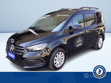 Mercedes-Benz Classe T 180 d AT