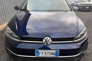 Volkswagen Golf 2.0 TDI DSG 150CV