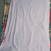 copertina neonato in lilla 