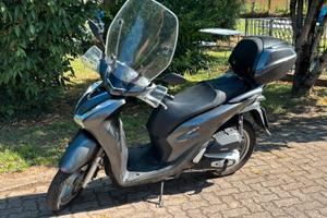 Honda SH 150  anno 2021 km 22.000