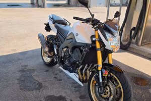 Yamaha FZ8