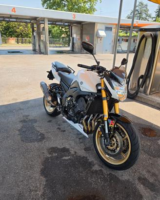 Yamaha FZ8