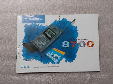 (Sped. Inclusa) MANUALE_MOTOROLA 8700 "VINTAGE"