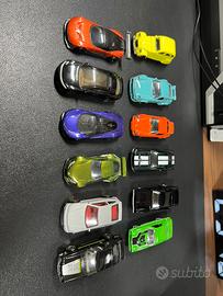 12 macchine Hot Wheels