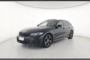 BMW Serie 3 330e Touring Msport