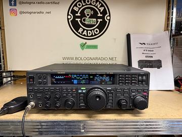Yaesu FT 950 pari al nuovo 100 watt banda espansa