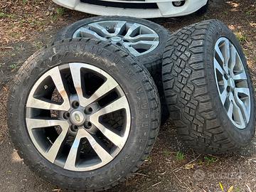 Cerchi e gomme Range rover