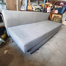 divano letto con contenitore 