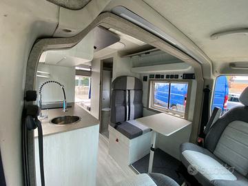 FURGONE E ALLESTIMENTO CON OMOLOGAZIONE