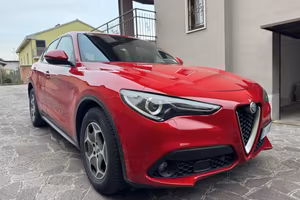 Alfa Romeo Stelvio 2.2 Turbodiesel 160 CV AT8 RWD 