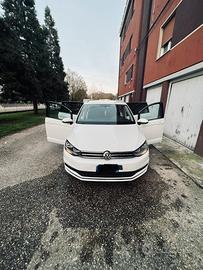 Volkswagen touran 2016