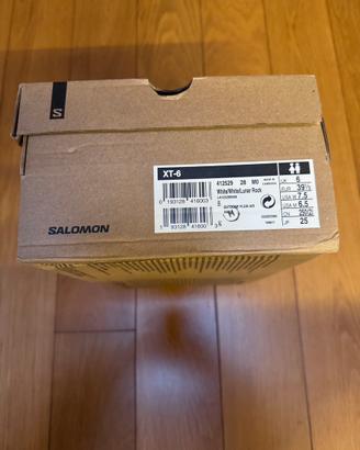 Scarpe SALOMON XT-6 Taglia 39 1/3 (Nuove)