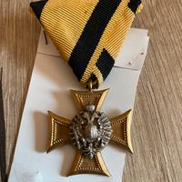 Militaria