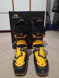 scarponi scialpinismo 