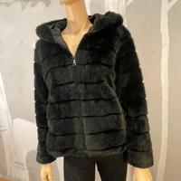 Eco pelliccia nera cappuccio cerniera nera tg.M/L