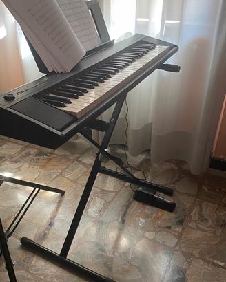 Yamaha piaggero NP 12