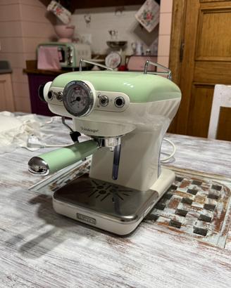 Macchina  da caffe’ ariete vintage